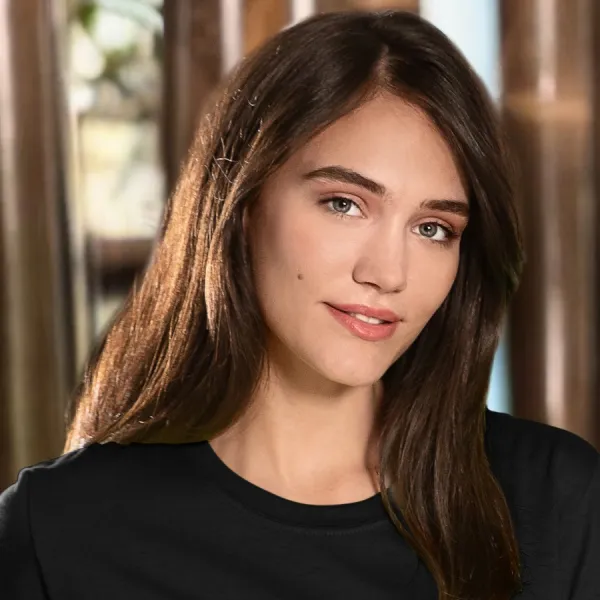 Klasyczna koszulka damska - Klasyczny okrągły dekolt