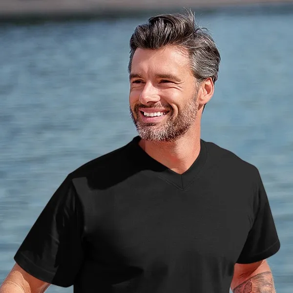 T-shirt z krótkim rękawem o średniej gramaturze - Dekolt w kształcie litery V