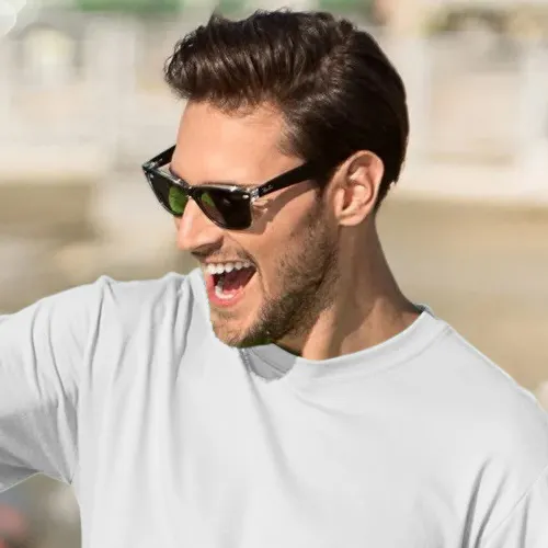 Klasyczna koszulka męska - Klasyczny okrągły dekolt