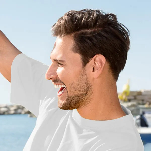 Klasyczna koszulka - Klasyczny okrągły dekolt