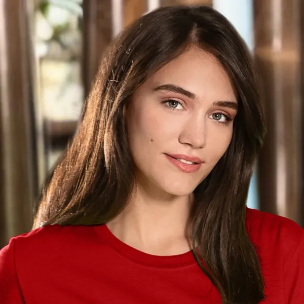 Klasyczna koszulka damska - Klasyczny okrągły dekolt